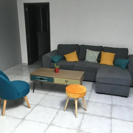 Au Bananier Enchante Apartment *